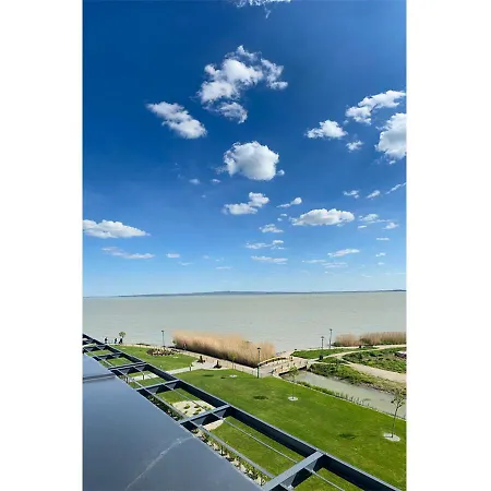 Apartmán Royal 27 *