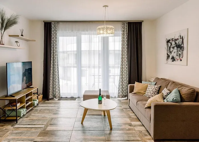 Appartement Royal 27 *