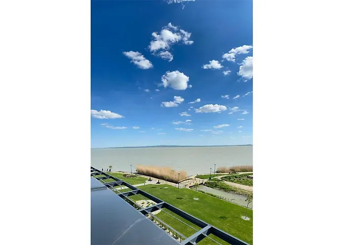 Appartement Royal 27 *